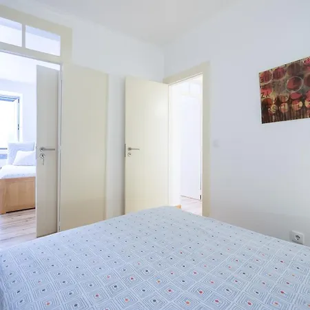 Lovely Heart Of Apartment